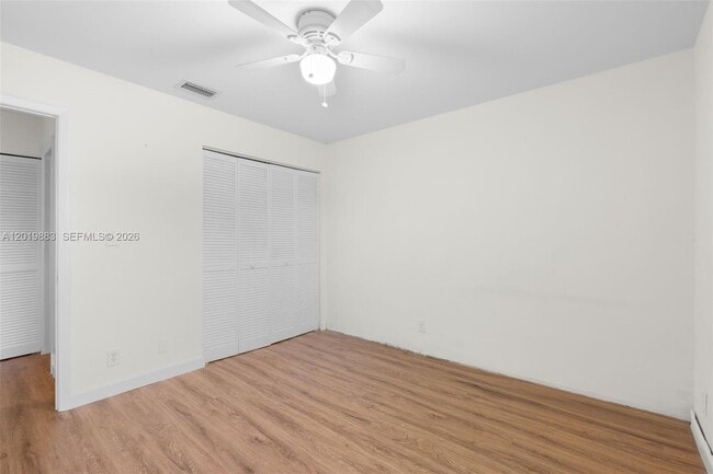 Building Photo - 3139 Coral Ridge Dr