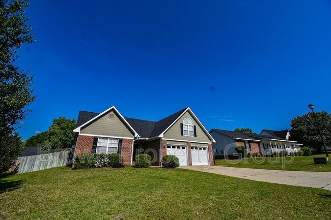 Building Photo - 2812 Bolla Dr