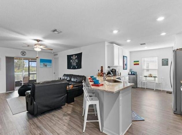 Building Photo - 5318 Imagination Dr