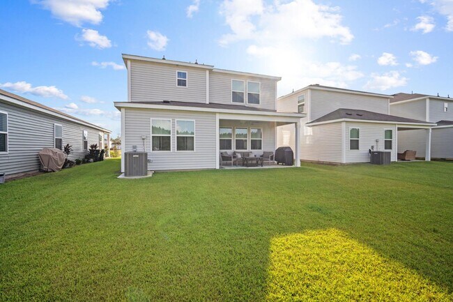Building Photo - 567 Dreher Dr