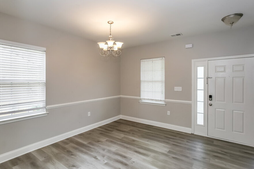 Building Photo - 4346 Clymer Ct