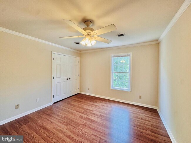 Building Photo - 5 Averil Ct