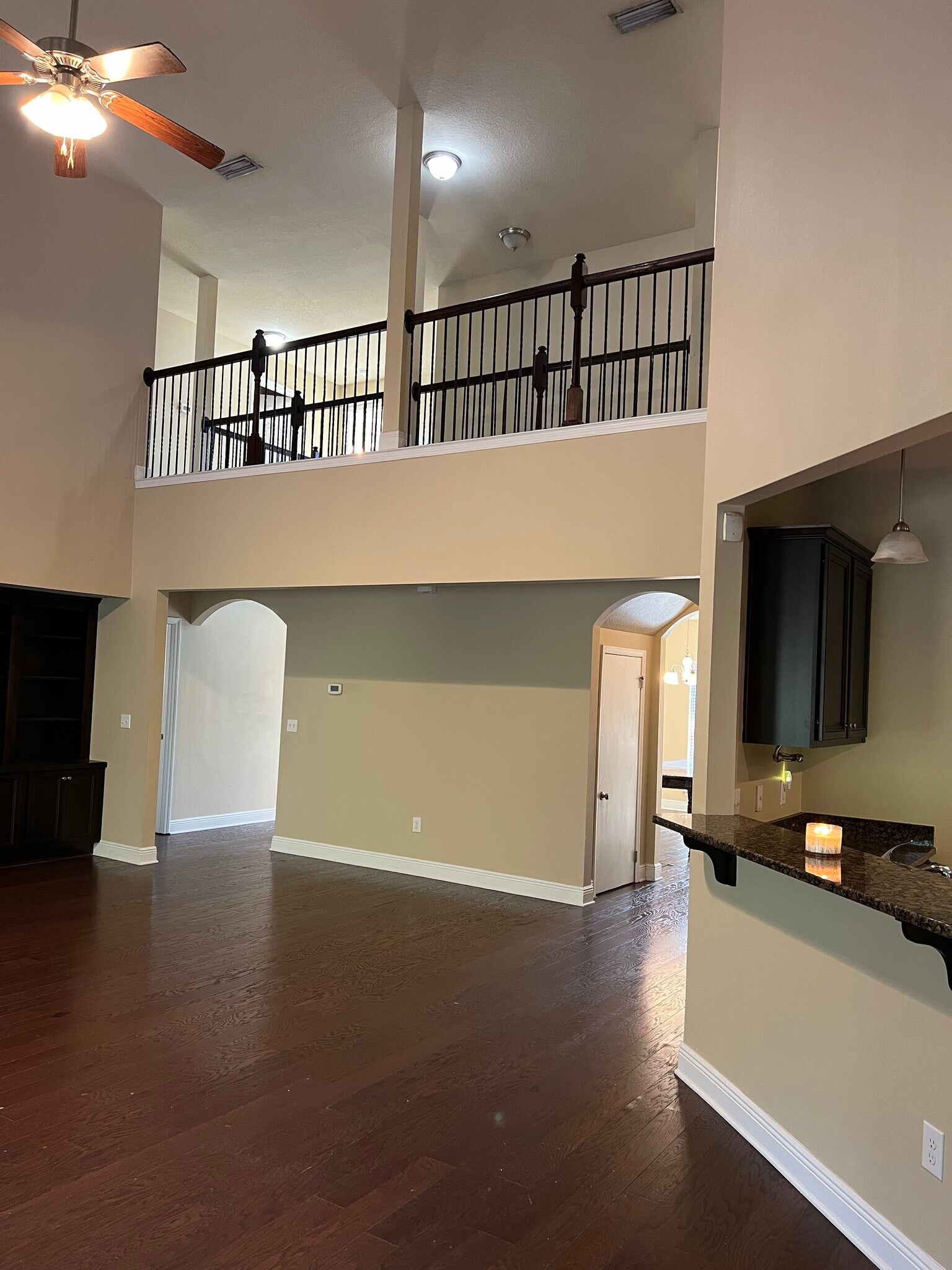 Building Photo - 68 Hemingway Ln