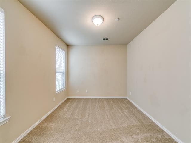 Building Photo - 7124 Dry Creek Dr