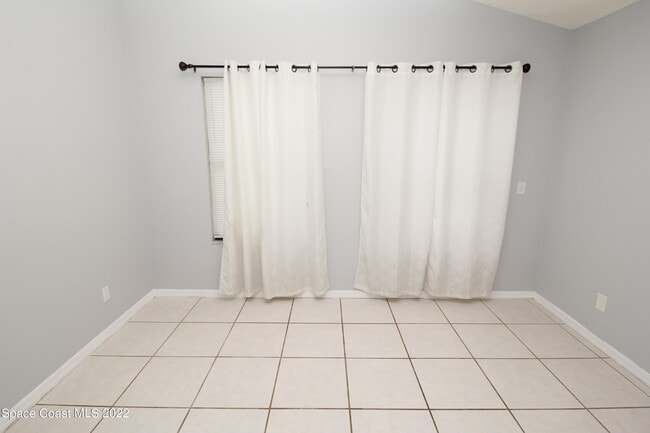 Building Photo - 1009 Fairplay Ave NW