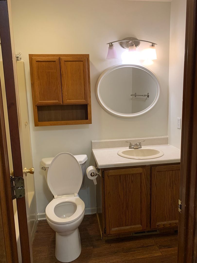 Building Photo - 8502 Medallion Run