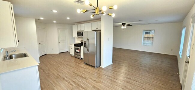 Building Photo - 26734 Paloma Blanca Dr