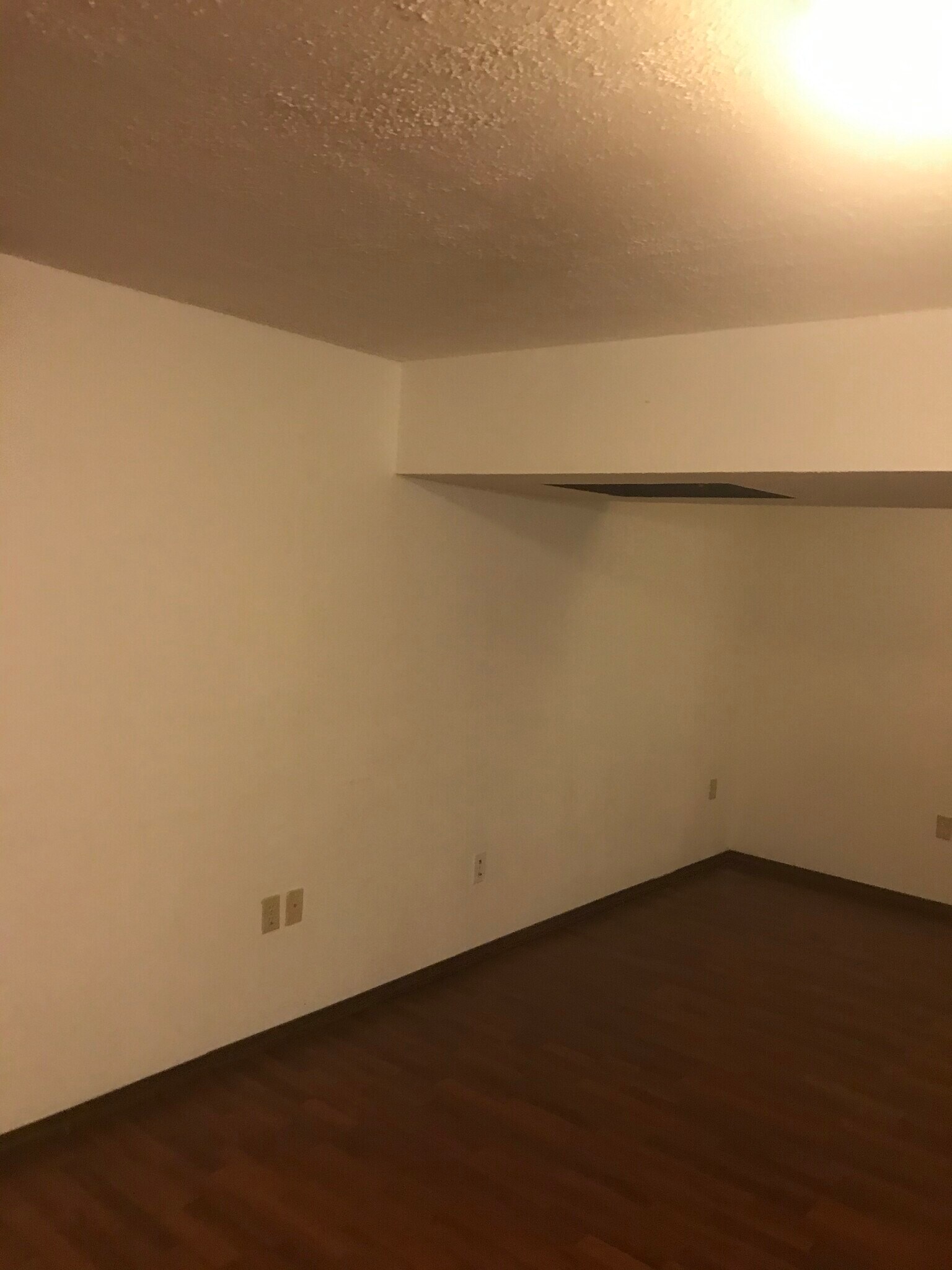 Building Photo - 16 Bowstring Way