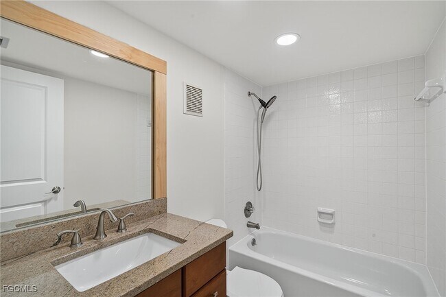 Building Photo - 6136 Whiskey Creek Dr