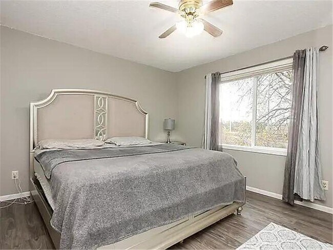 Building Photo - 1068 122nd Ave NW