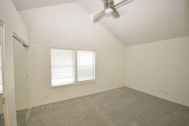 Building Photo - 1644 Stockton Ln