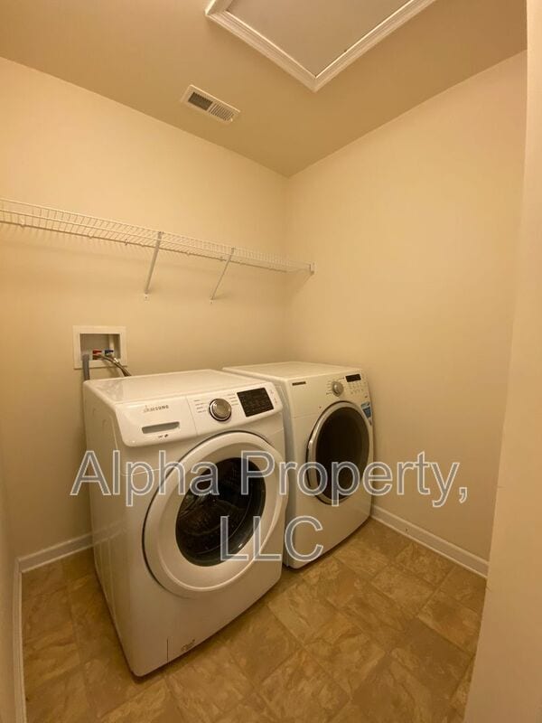 Building Photo - 308 Corday Ln
