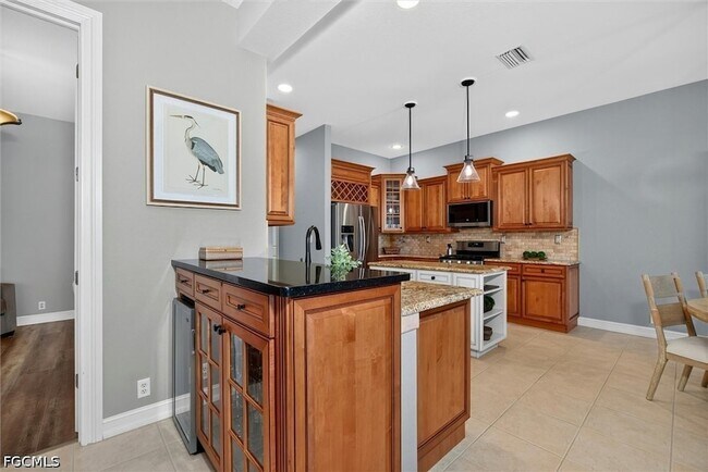 Building Photo - 3261 Orangetree Bend