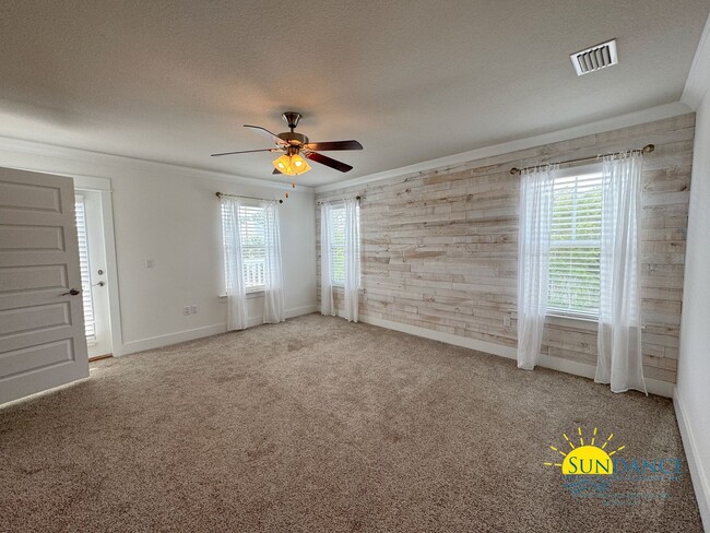 Building Photo - Magnificent 3 Bedroom Home in Santa Rosa B...