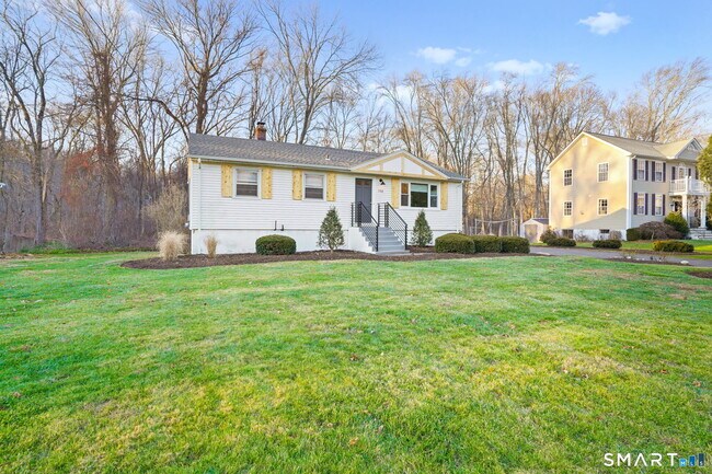 Building Photo - 132 Toll House Ln