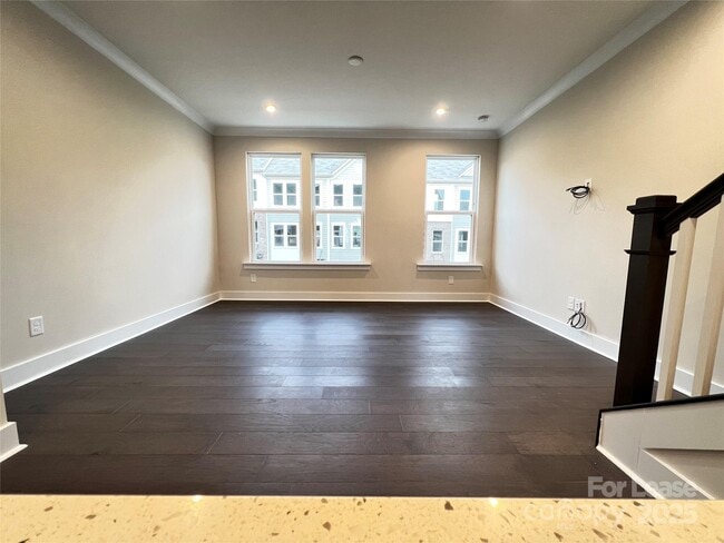 Building Photo - 3011 Citizens Ln