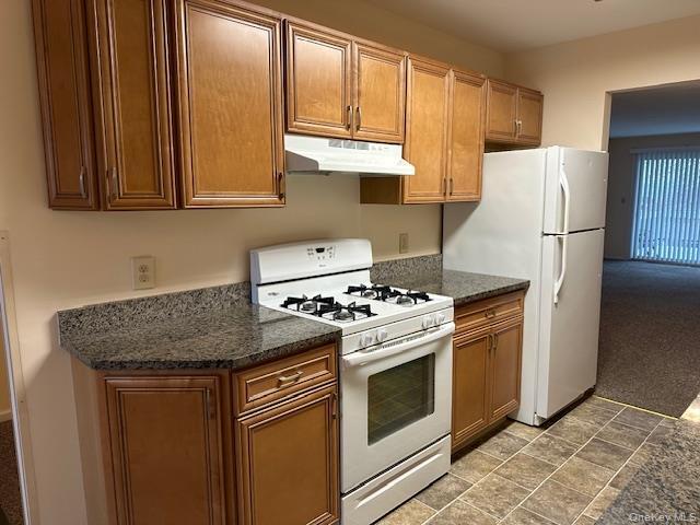 Building Photo - 5 Magnolia Ln