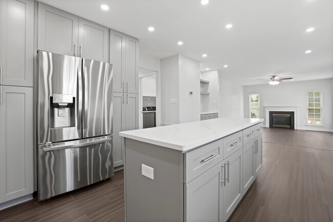 Building Photo - 4001 Mossy Bank Ln