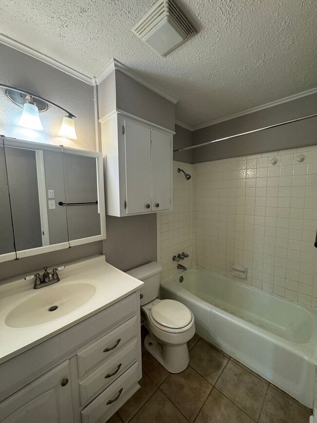 Building Photo - Rental Property in Bossier City