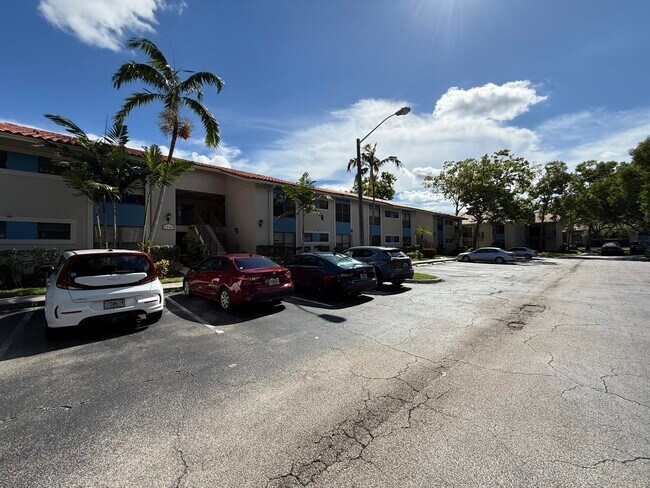 Building Photo - 1740 Windorah Way