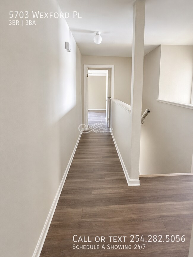 Building Photo - 5703 Wexford Pl