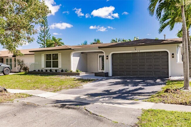 Building Photo - 10760 NW 29th Manor