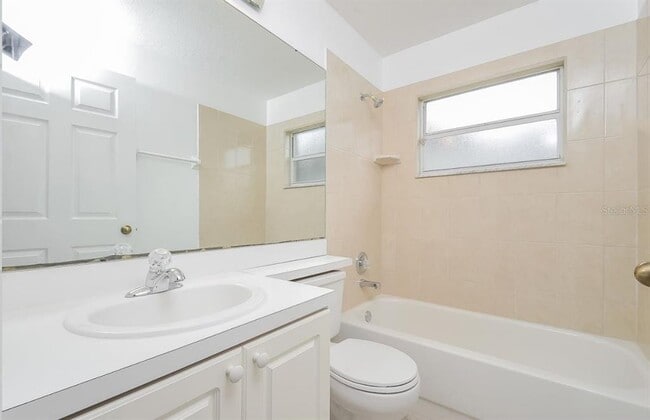 Building Photo - 4118 E Wilma St