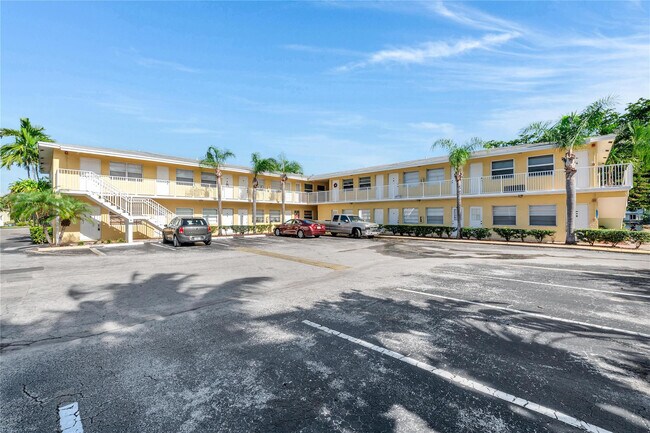 Building Photo - 4050 NE 12th Terrace