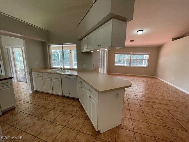 Building Photo - 6792 Weatherby Ct