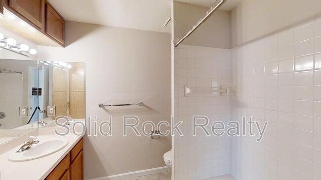 Building Photo - 2778 Hearthwood Ln