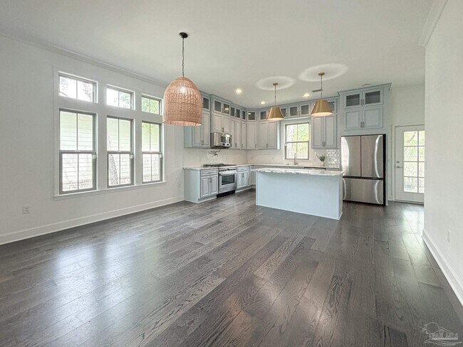 Building Photo - 10682 Noreaster Way