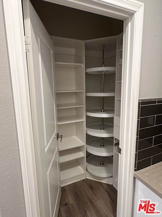 Building Photo - 72 Capricorn