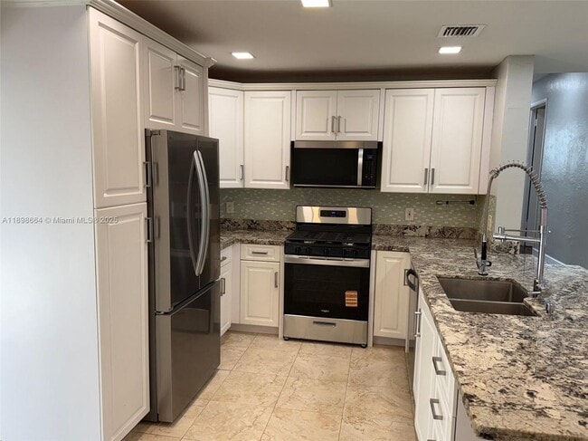 Building Photo - 1498 SW 47th Terrace