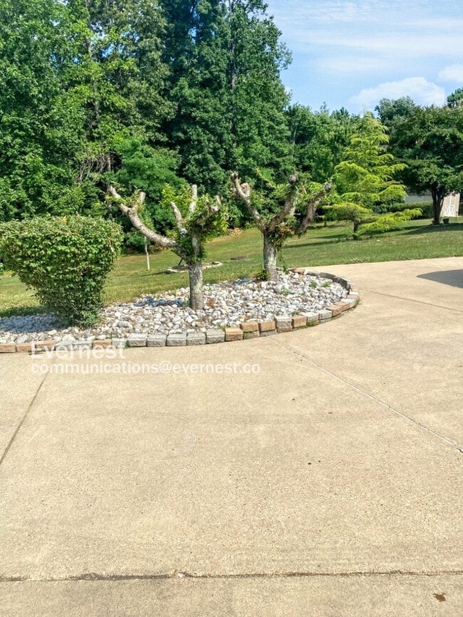 Building Photo - 1008 Black Oak Ct