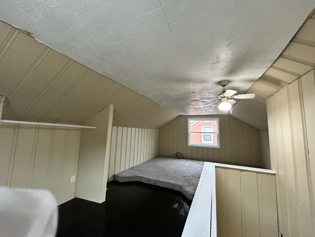 Building Photo - 7750 Warwick St