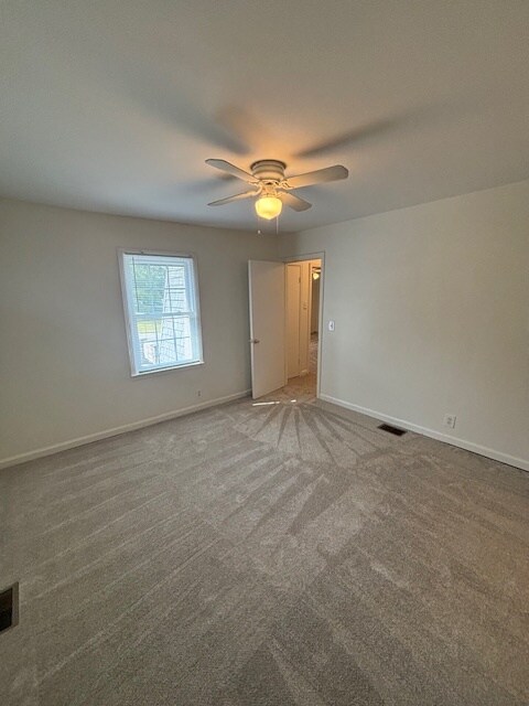 Building Photo - 510 Basswood Ave