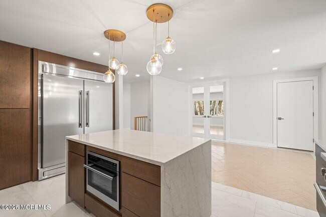 Building Photo - 441 Slocum Pl