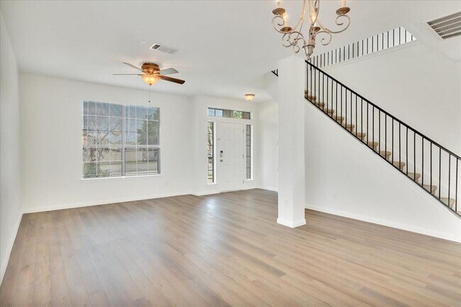 Building Photo - 1402 Grafton Ln