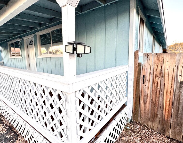 wifi security - 16060 39th Ave