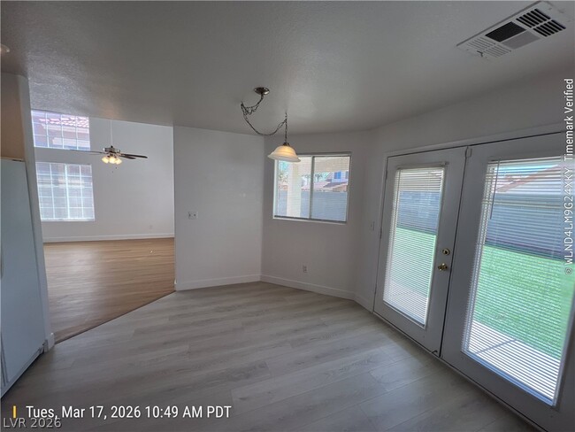 Building Photo - 7309 La Mona Ct