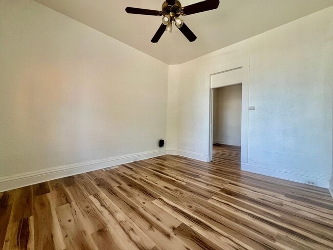 Building Photo - Available immediately. Charming 2 bedroom,...