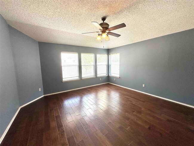 Building Photo - 13225 Amasia Dr
