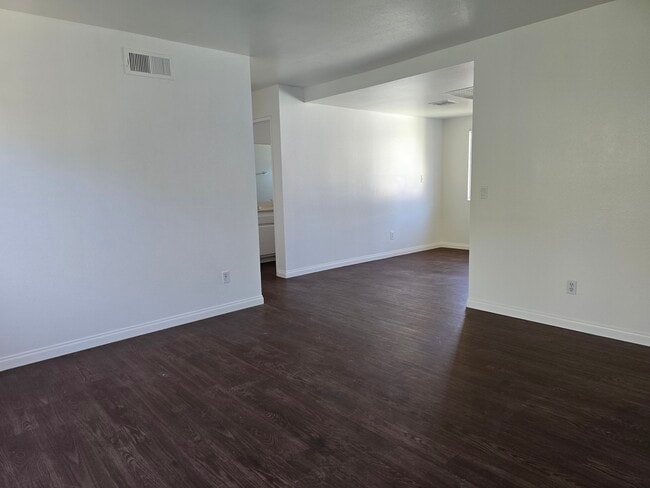 Building Photo - 7937 Newlin Ave