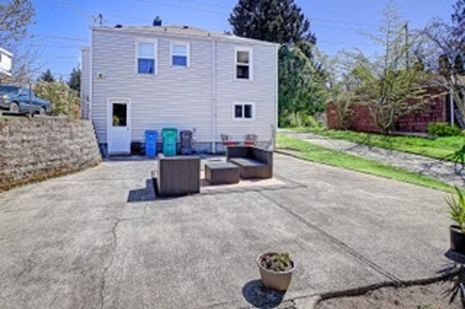 Building Photo - 14555 8th Ave NE