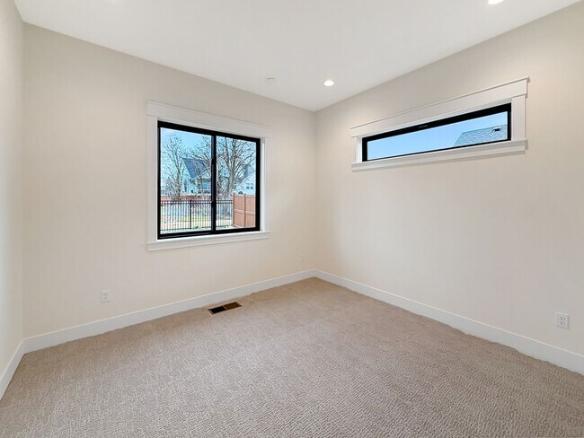 Building Photo - New Construction 4-Bedroom Home in Eagle’s Centerra Community Near Downtown, Trails & Shopping wi...