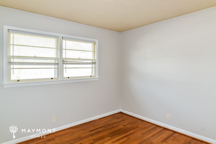 Building Photo - 109 Woodley Ave