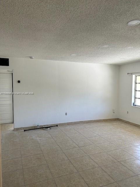 Building Photo - 5275 SW 77th Ct