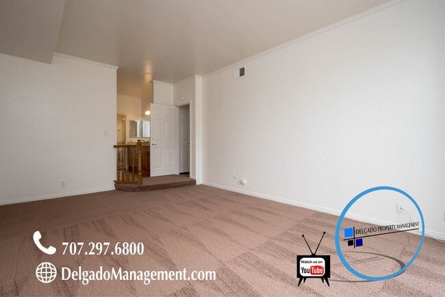 Building Photo - Newly renovated Benicia Marina condo