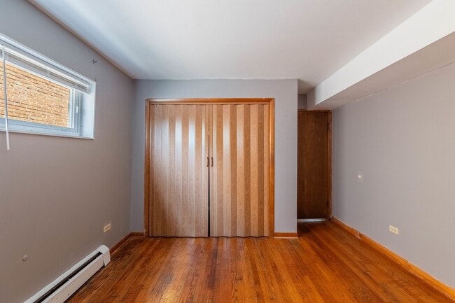 Building Photo - 4634 W 47th St