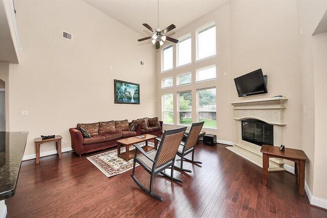 Building Photo - 22719 Shieldhall Ln